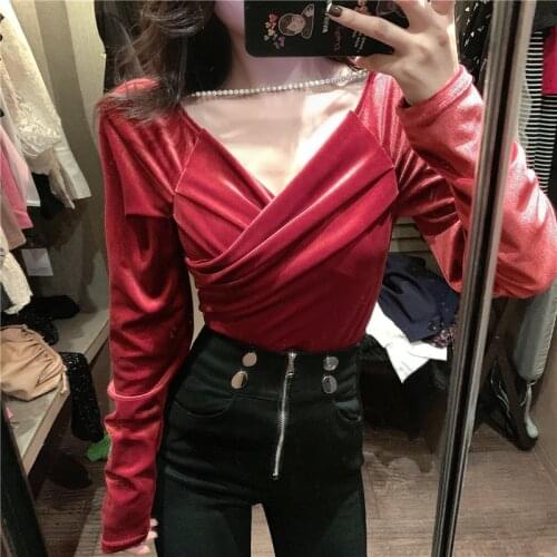 Spring Long Sleeve T Shirt Women Elegant Black Velvet Tops For Women pearl V Neck Criss Cross Lady Sexy Tshirt Korean Style DD57