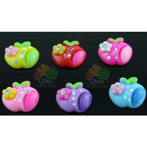 200pcs mixed cute adorable polka dots flower apple with rhinestone resin Cabochon Cabs 18mm apple decoden