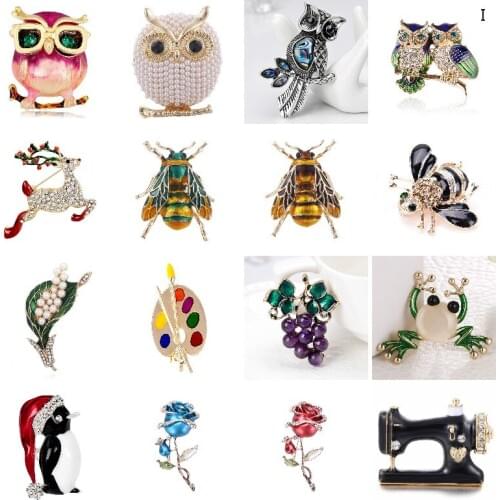 Ancient Womens Mens Owl Korean Zinc Alloy Trendy Imitation Rhinestone Blue Brooch Badge Christmas Gifts Accessories