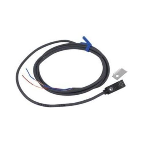 E2S-W21 1M Proximity switch
