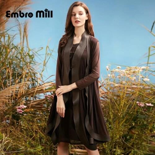 Spring New Womens Vintage Style Ruffled Thin Windbreaker Elegant Lace Spliced Wrist Sleeve Lady Loose Coat Plus Size L-3XL