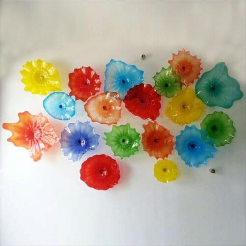 Modern Hand Made Blown Glass Flower Plates Multicolor Murano Glass Hanging Plates Wall Art