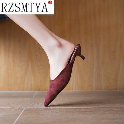 Slippers Casual Thin Heel Low Mules for Women 2021 Shoes Pantofle Pointed Toe Slides Luxury Block New Hoof Heels Rome Rubber