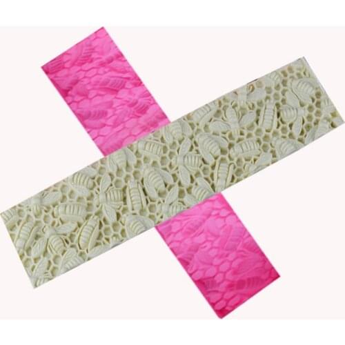 Bee pattern toast mat Silicone Mold Decoration Fondant Cake Mold Handmade Silica Gel Soap Molds Aroma Stone Mould