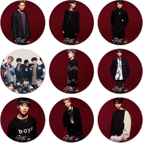 Jeongin minho stray kids jisung changbin Icons Pins Badge Decoration Brooches Metal Badges For Clothes Backpack Decoration
