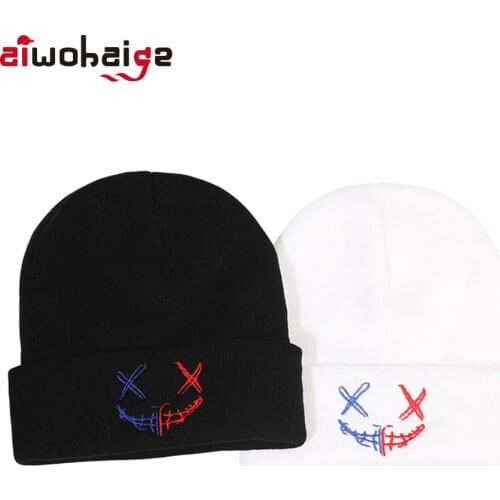 2021 New Knitted Hat Winter Outdoor Ladies Warm Hat Mens Sports Cap Fashion Embroidery Beanie Womens Skull Cap Female/Male