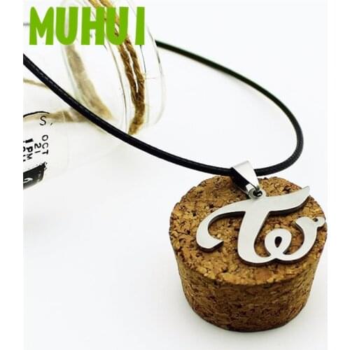 Free Shipping Kpop Group Twice W Logo Leather Titanium Steel Pendant Necklace For Women Jewelry Collares B135
