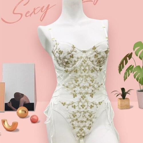 Palace style embroidered floral bra one-piece suit insert soft steel ring sexy lace women lingerie plus size ladies bralette