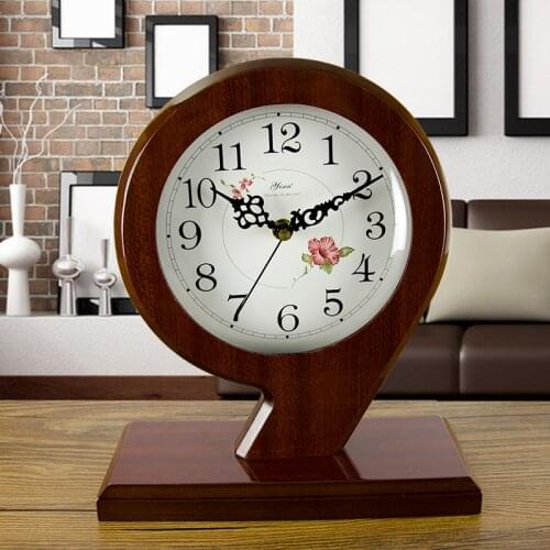Classic 6 Inch Wooden Silent Table Clock Retro creative Art Desk Clock Home decro