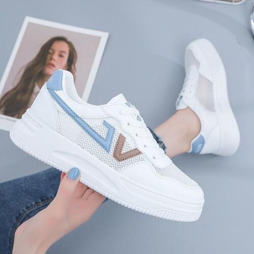 Womens breathable white shoes 2021 summer mesh student board shoes womens thick-soled Vulcanized Sneakers travel Mesh shoes