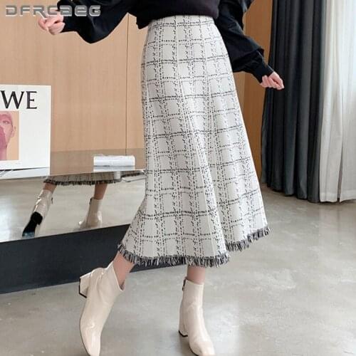Elastic Wasit Thicken Knitted A-Line Skirts With Tassels 2021 Autumn Winter Loose Big Swing Knitting Plaid Long Skirt Female
