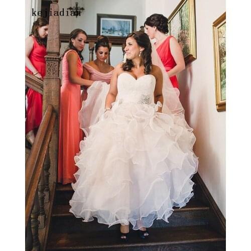 Vestido de noiva Robe de mariage sweetheart ball gown Wedding Dress bead Sexy lace-up ruffles tiered wedding gown Bridal Gown