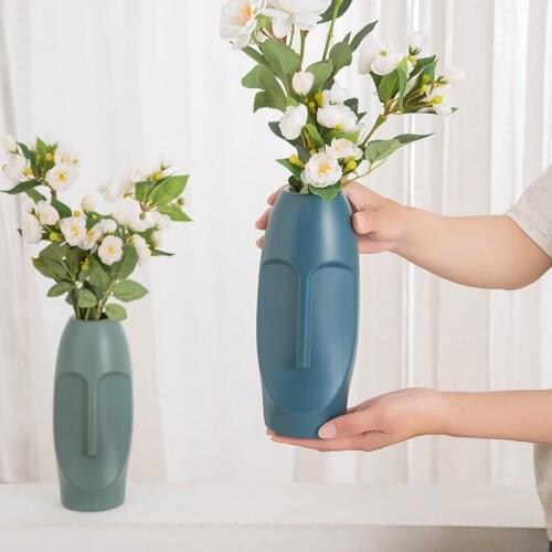 Creative Nordic Plastic Imitation Glaze Vase Living Room Flower-arranging Ornaments Figure Sculpture Home Decoration Accessories