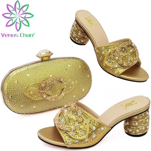 Pretty Women Shoes and Bag Set for Wedding Dress Decorate with Rhinestone African Ladies Sandals in Golden Color for Party