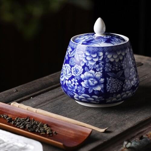 Chinese Blue And White Ceramic Tea Cans Moisture-proof Sealed Tea Leaves Porcelain Household Food Storage Pot Container Jar Gift