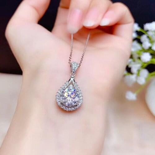 Luxury Shiny Cubic Zirconia Water Drop Pendants Necklaces for Women Wedding Jewelry Clavicle Chain Choker Necklace Accessory