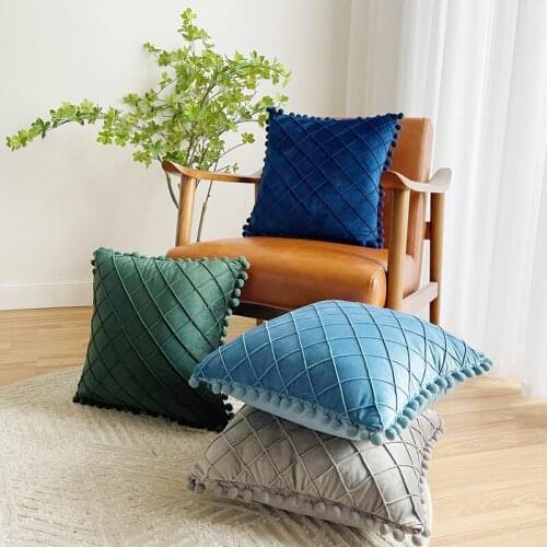 Velvet Pillow Cover Pom-Poms Cushion Cover for Sofa Living Room 45x45cm Nordic Housse De Coussin Decoration Salon