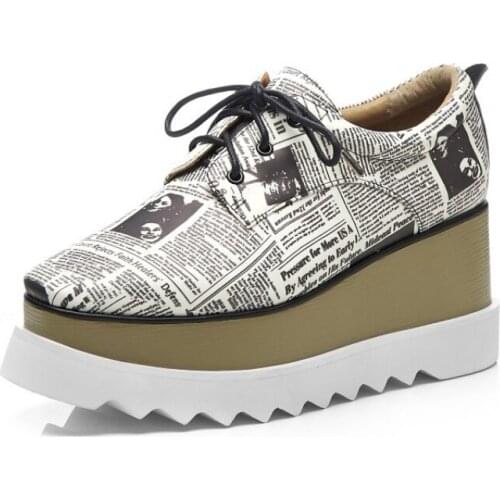 2020 Chic Street Casual Shoes Woman Fashion Black&White Plaid Square Toe Wedges Shoes Spring Summer Platform Footwear Lady Pumps