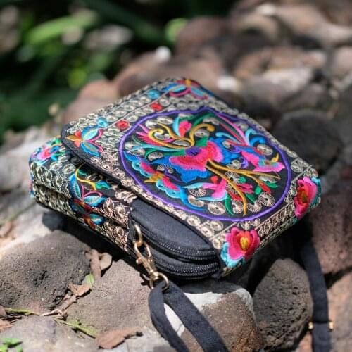 Yunnan national wind embroidery embroidery aslant female bag big three layer cell phone package change hand bag