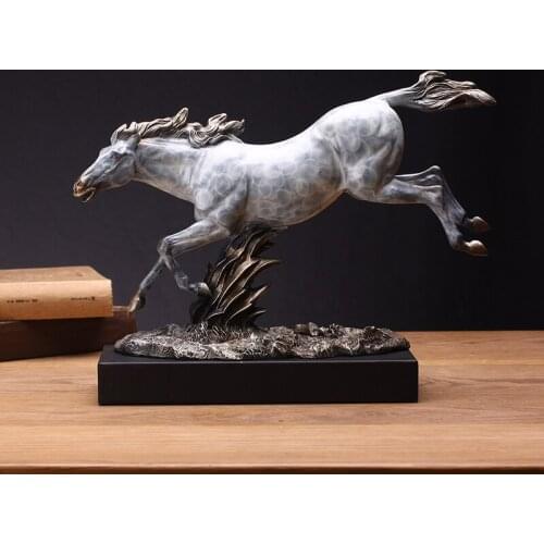 Resin Horse Ornaments Sculpture Model Statue Figurines Decoration Crafts Statuette Home Decoration Accessories Furnishings Gift