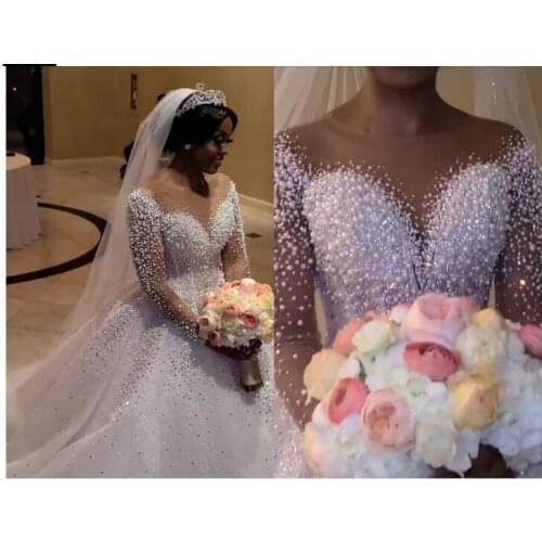 Luxury Ball Gown Wedding Dress 2021 Sparking Beading Pearls Bridal Shining White Formal Wear Plus Size Bridal Dresses Custom