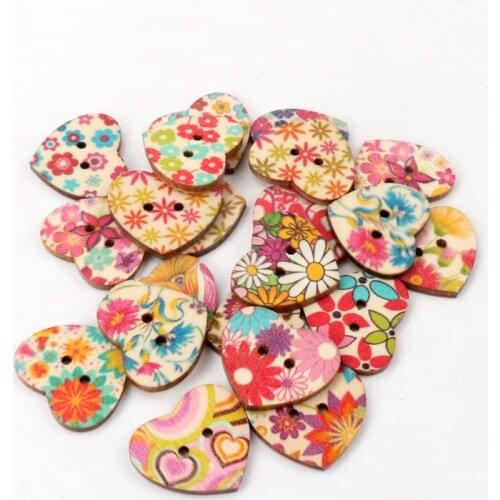 20pcs 22x25mm 2 Holes Mixed Flower Painted Cute Heart Decorative Wooden buttons For Sewing Scrapbooking Crafts