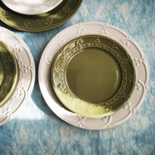 MIDOSHARK Ceramic plate with colorful embossed patterns