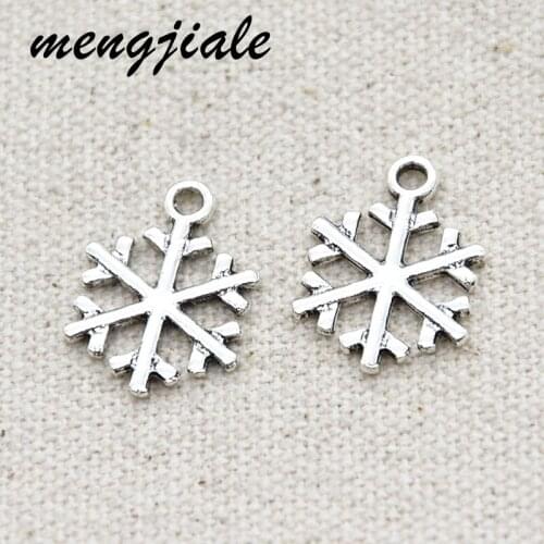18pcs Hot Sell Vintage Metal Christmas Snowflake Charms Pendants For DIY Making Alloy Handmade Finding Jewelry