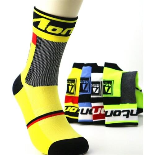 Men Outdoor Sport Cycling Socks Breathable Basketball Running Bicycle Socks Breathable