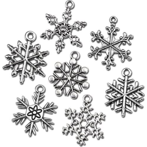 30pcs Jewelry Findings Zinc Metal Alloy Christmas Snowflakes Charm Pendants Accessories For Jewelry Making Bracelet Pendant Diy