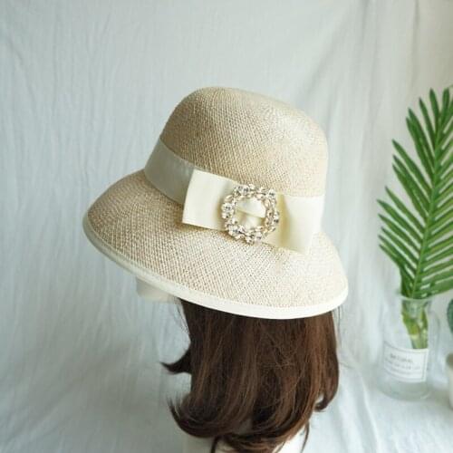 202004-panshi Hepburn style handmade Treasure grass Weave Lightweight breathabi lady leisure bucket cap women fishermen hat