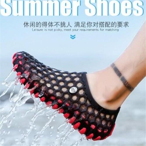 Mens Summer Hollow Out Breathable Beach Sandals Casual Outdoor Slippers sandals men Slip on Solid Sandals Clogs zapatos hombre