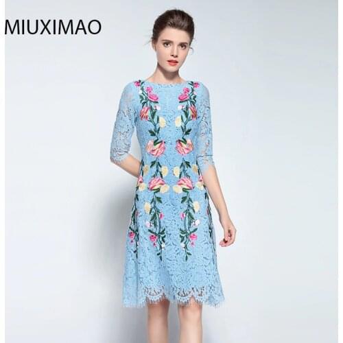 Famous brand Runaway 2018 Newest Spring Fashion Slim Elegant Ebroidery Rose Flower Vintage Casual Blue Long Lace Dress Women