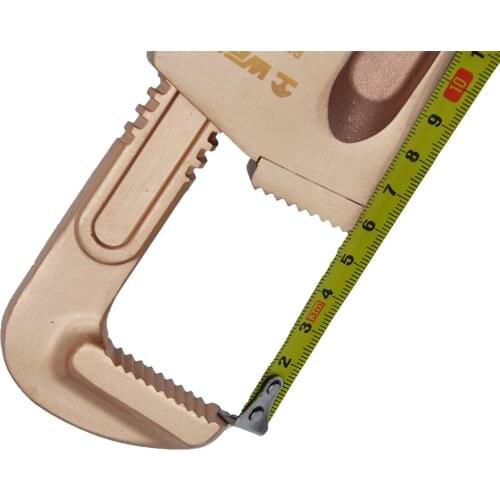 High Hardness and Labor Saving Pipe Wrench 50 MM Opening Diam