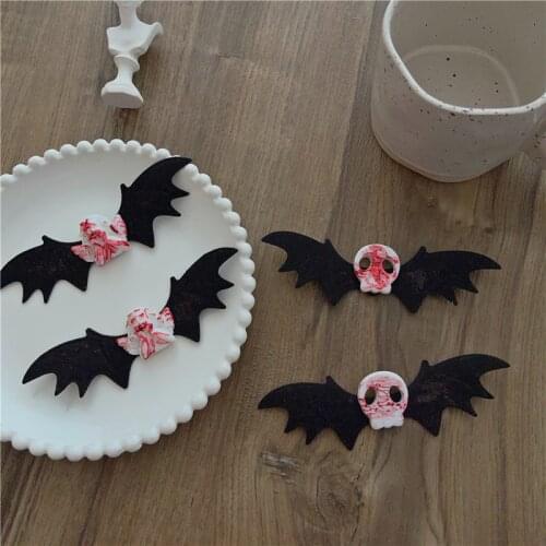 Punk Vintage Skull Bat Hairpins for Women 2021 Demon Wings Side Clip Harajuku Hairpin Blood Stained Angel Skull Clip Headdress
