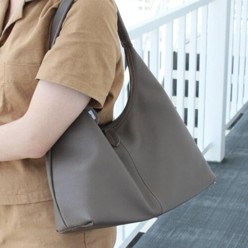 Women Soft Leather Handbag Casual Capacity Shoulder Bag Quality Genuine Cow Leather Totes Underarm Designer Bags Female Hobos