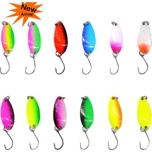 6pcs/Lot 3g/3.3cm Fishing Tackle Metal Spoon Lure Sharp Hook Hard Sequins Lure Bait Double-sided Spray Paint Spinner Spoons