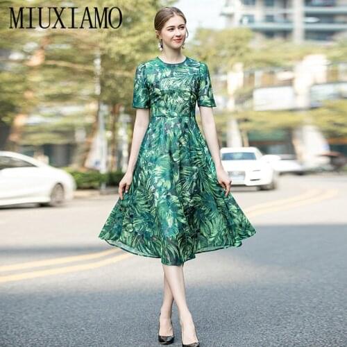 MIUXIMAO High Quailty 2020 Runway Design Sping Dress Leaf Print Sleeveless Elegant Casual Dress Women Vestidos