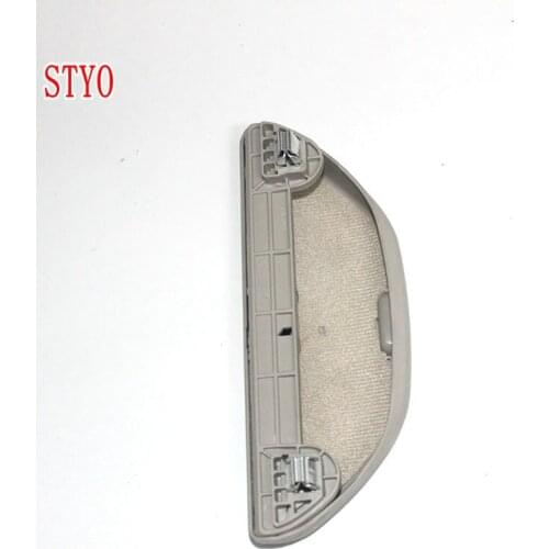 STYO Car Roof Mount Sunglass Holder Glasses Case for 2011-2013 POLO 6R