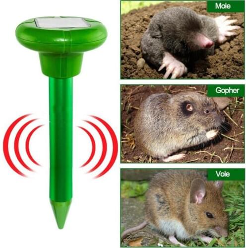 4 Pcs Solar Powered Ultrasonic Sonic Mouse Mice Mole Pest Rodent Mosquito Repeller Repellents Yard Outdoor Garden Pest Control