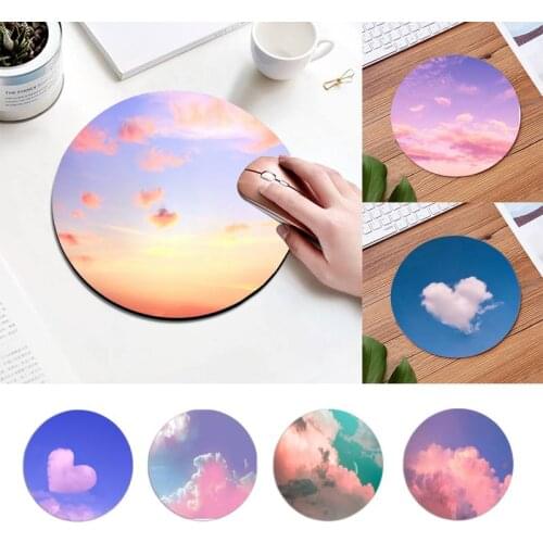 MaiYaCa Pink Love Cloud Sky Beautiful Anime Mouse Mat Comfortable Round Mouse Pad Planet Series Mat Desktop DIY Custom desk mat