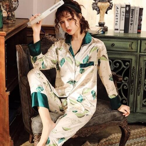 Women Silk Pajama Sets Satin Pyjama Sleepwear Long Sleeve Large Size Fashion Pajamas for Girl Nightwear Suit Home Clothes 2020