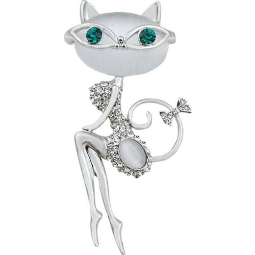 2021 Cute Crystal Little Cat Brooch Pins For Women Sexy Green Eyes Rhinestone Kitten Corsage Wedding Fashionable Style