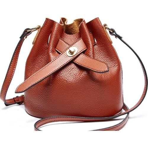 Genuine Leather Crossbody Bags For Women Luxury Ladies Shoulder Bag Shopping Purse Female Drawstring Bucket Bag Womens Handbags