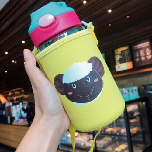 Kids New Cute Cartoon Childrens Straw Drinking Cup Student Duckbill Pot Creative Handy Bottle 480ml Cup Cover Random Pattern