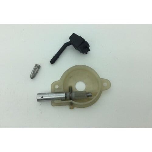 NEW Oil Pump Oiler For Husqvarna 36 41 136 137 141 142 Jonsered 2036 2040 Chainsaw 530 01 44 10 / 545 03 68-01