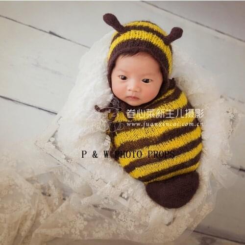 Handmade Knit Newborn Baby Hat and Sleep Sack Baby Outfit Photography Props Newborn Sleeper Baby Cocoon Infant Photo Props