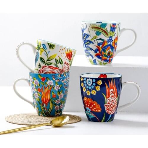 Ceramic water cup hand-painted large capacity 550ml coffee mugs cup Japanese style office embossed breakfast cup with spoon