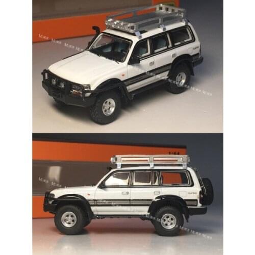 1:64 TOYOTA LAND CRUISER LC80 WHITE REFIT Alloy model car Metal toys for childen kids diecast gift