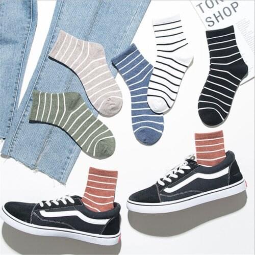 New Striped Womens Mid-tube Socks Japanese Casual All-match Thin Korean Sports Stockings Mens Breathable and Sweat-absorbent